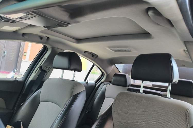 Used Chevrolet Cruze 2014 1.6L SL Millionth Anniversary Edition AT Headliner