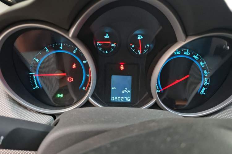 Used Chevrolet Cruze 2014 1.6L SL Millionth Anniversary Edition MT Instrument Cluster