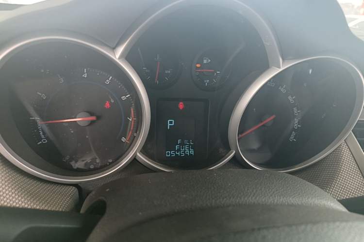 Used Chevrolet Cruze 2014 1.6L SL Millionth Anniversary Edition AT Instrument Cluster