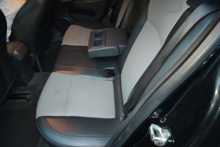 Used Chevrolet Cruze 2014 1.6L SL Millionth Anniversary Edition MT Left Rear Seat