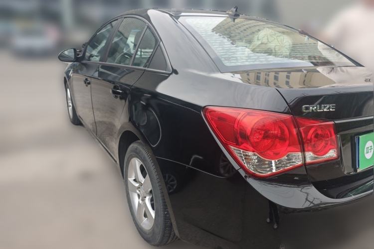 Used Chevrolet Cruze 2014 1.6L SL Millionth Anniversary Edition MT Rear Left 45 Deg