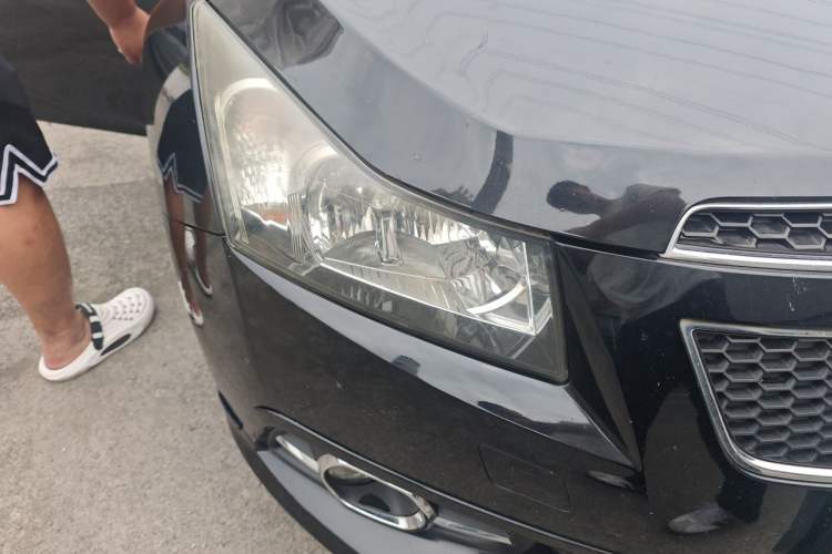 Used Chevrolet Cruze 2014 1.6L SL Millionth Anniversary Edition MT Right Front Headlight