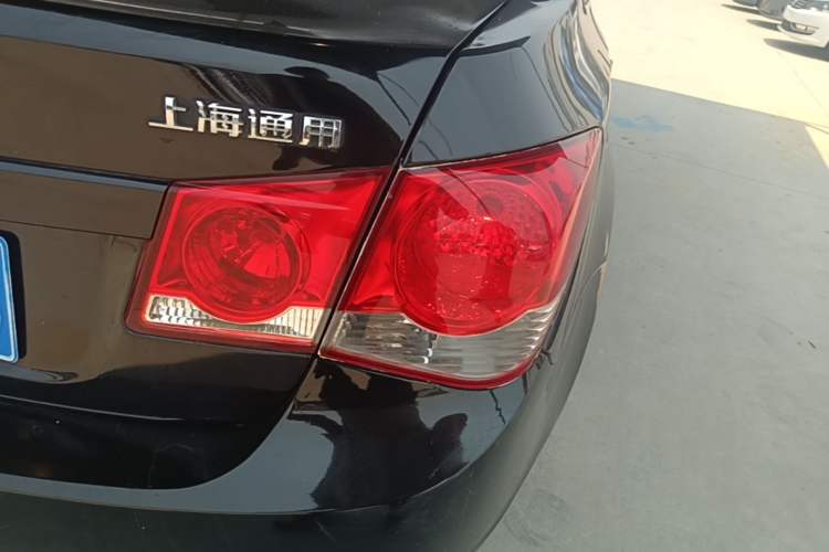 Used Chevrolet Cruze 2014 1.6L SL Millionth Anniversary Edition AT Right Rear Taillight
