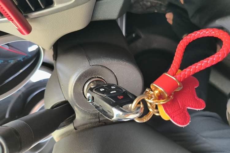 Used Chevrolet Cruze 2014 1.6L SL Millionth Anniversary Edition AT Vehicle Key