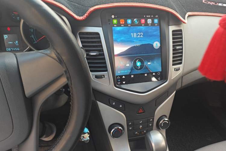 Used Chevrolet Cruze 2014 1.6L SL Millionth Anniversary Edition AT Audio And AC Panel