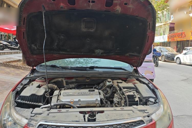 Used Chevrolet Cruze 2014 1.6L SL Millionth Anniversary Edition MT Engine Bay