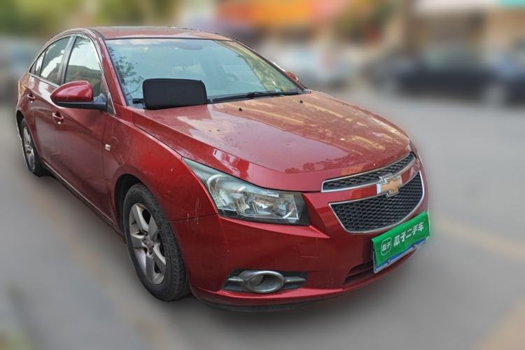 Used Chevrolet Cruze 2014 1.6L SL Millionth Anniversary Edition MT Front Right 45 Deg