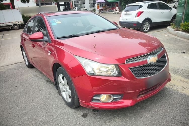 Used Chevrolet Cruze 2014 1.6L SL Millionth Anniversary Edition AT Front Right 45 Deg