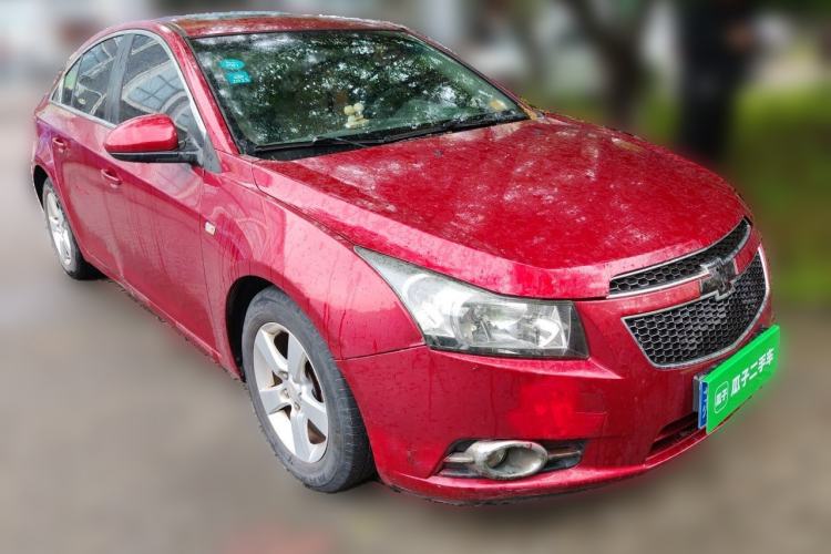 Used Chevrolet Cruze 2014 1.6L SL Millionth Anniversary Edition MT Front Right 45 Deg