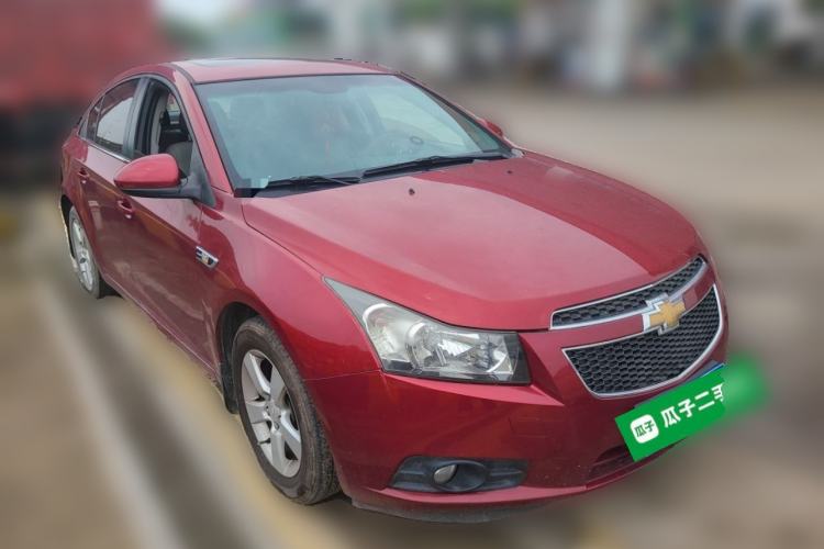 Used Chevrolet Cruze 2014 1.6L SL Millionth Anniversary Edition MT Front Right 45 Deg