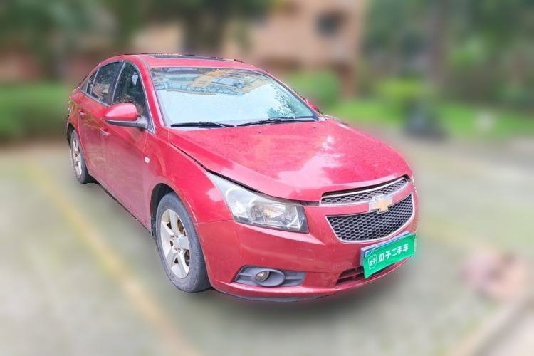 Used Chevrolet Cruze 2014 1.6L SL Millionth Anniversary Edition MT Front Right 45 Deg