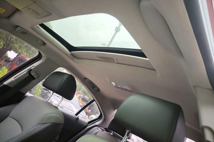 Used Chevrolet Cruze 2014 1.6L SL Millionth Anniversary Edition AT Headliner