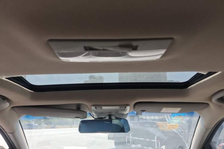 Used Chevrolet Cruze 2014 1.6L SL Millionth Anniversary Edition MT Headliner
