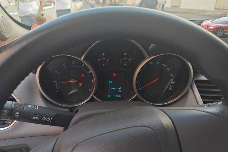 Used Chevrolet Cruze 2014 1.6L SL Millionth Anniversary Edition AT Instrument Cluster