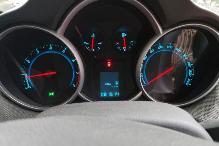 Used Chevrolet Cruze 2014 1.6L SL Millionth Anniversary Edition MT Instrument Cluster