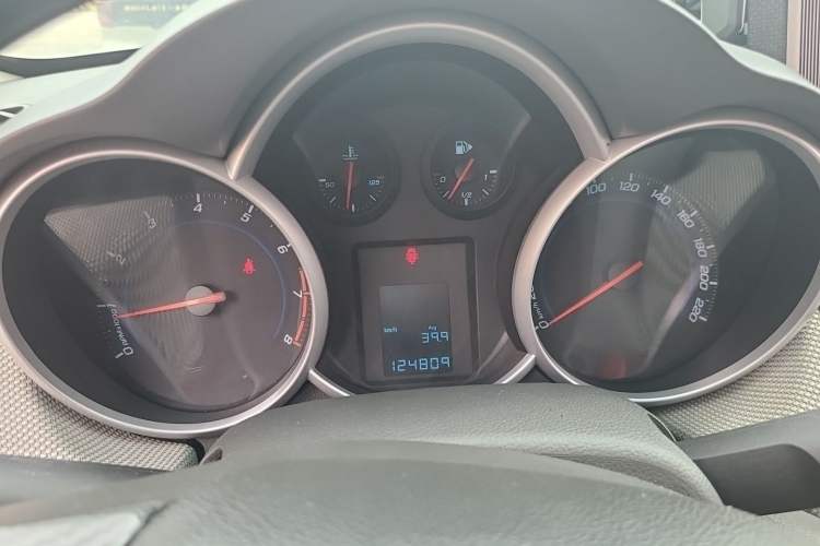 Used Chevrolet Cruze 2014 1.6L SL Millionth Anniversary Edition MT Instrument Cluster