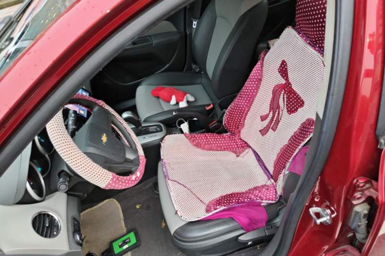 Used Chevrolet Cruze 2014 1.6L SL Millionth Anniversary Edition AT Left Front Seat
