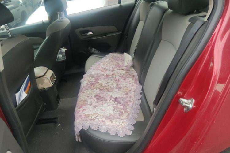 Used Chevrolet Cruze 2014 1.6L SL Millionth Anniversary Edition AT Left Rear Seat