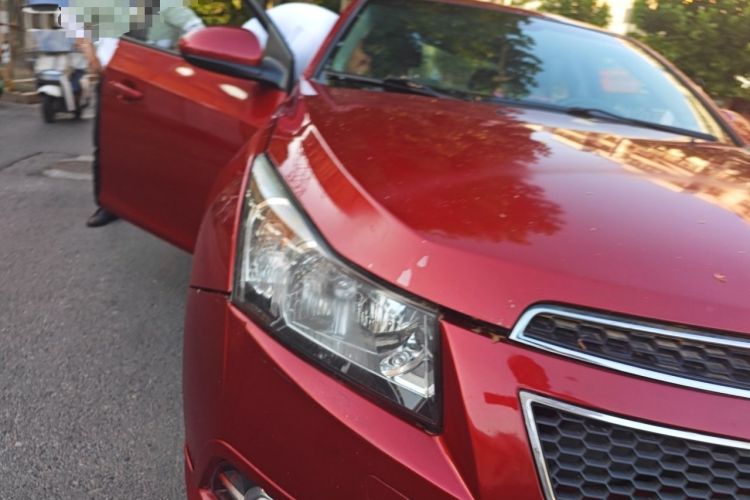 Used Chevrolet Cruze 2014 1.6L SL Millionth Anniversary Edition AT Right Front Headlight