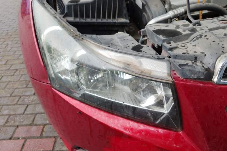 Used Chevrolet Cruze 2014 1.6L SL Millionth Anniversary Edition MT Right Front Headlight