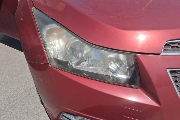 Used Chevrolet Cruze 2014 1.6L SL Millionth Anniversary Edition MT Right Front Headlight