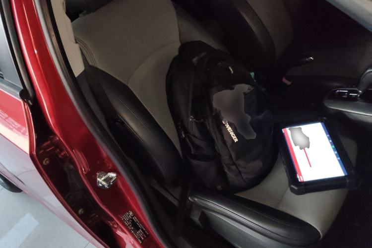 Used Chevrolet Cruze 2014 1.6L SL Millionth Anniversary Edition AT Right Front Seat