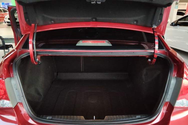 Used Chevrolet Cruze 2014 1.6L SL Millionth Anniversary Edition AT Trunk