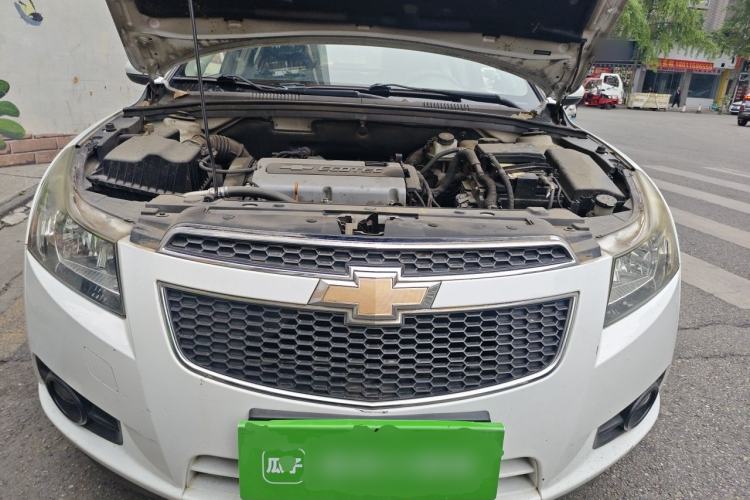 Used Chevrolet Cruze 2014 1.6L SL Millionth Anniversary Edition MT Engine Bay