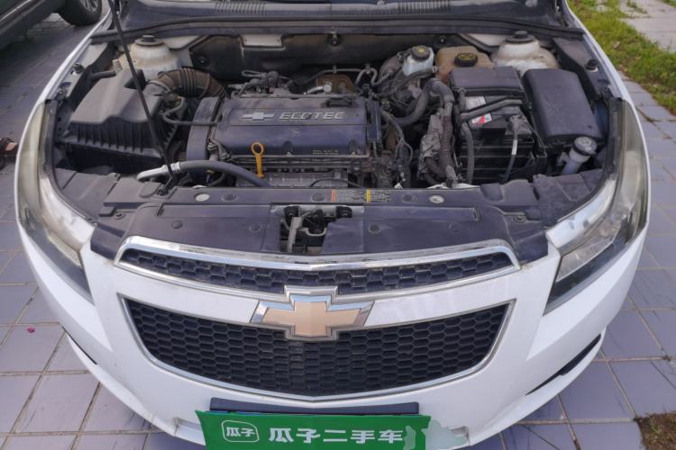 Used Chevrolet Cruze 2014 1.6L SL Millionth Anniversary Edition MT Engine Bay