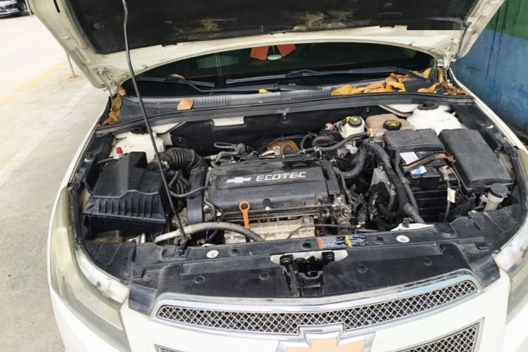 Used Chevrolet Cruze 2014 1.6L SL Millionth Anniversary Edition AT Engine Bay Right