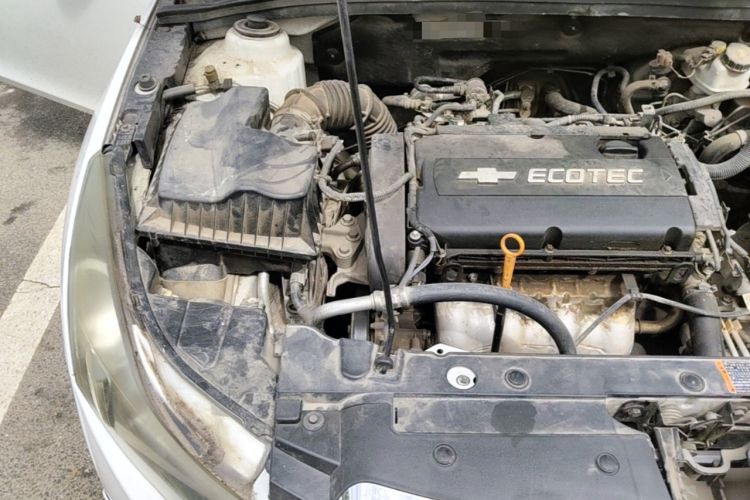 Used Chevrolet Cruze 2014 1.6L SL Millionth Anniversary Edition AT Engine Bay Right