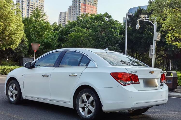 Used Chevrolet Cruze 2014 1.6L SL Millionth Anniversary Edition AT Exterior 5