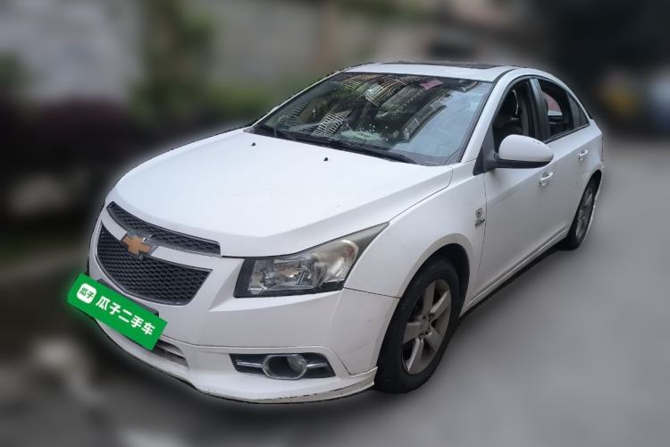 Used Chevrolet Cruze 2014 1.6L SL Millionth Anniversary Edition AT Front Left 45 Deg