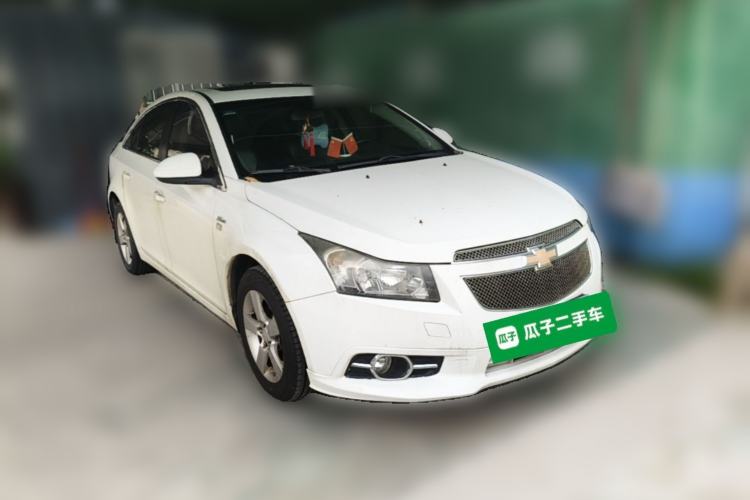 Used Chevrolet Cruze 2014 1.6L SL Millionth Anniversary Edition AT Front Right 45 Deg