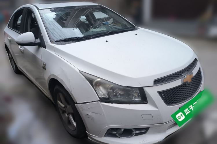 Used Chevrolet Cruze 2014 1.6L SL Millionth Anniversary Edition AT Front Right 45 Deg