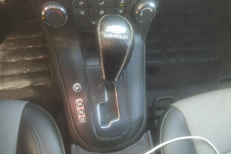 Used Chevrolet Cruze 2014 1.6L SL Millionth Anniversary Edition AT Gear Lever