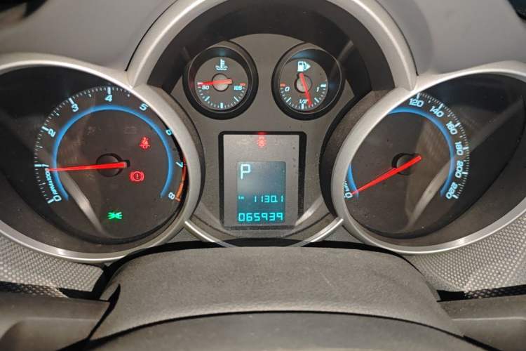 Used Chevrolet Cruze 2014 1.6L SL Millionth Anniversary Edition AT Instrument Cluster