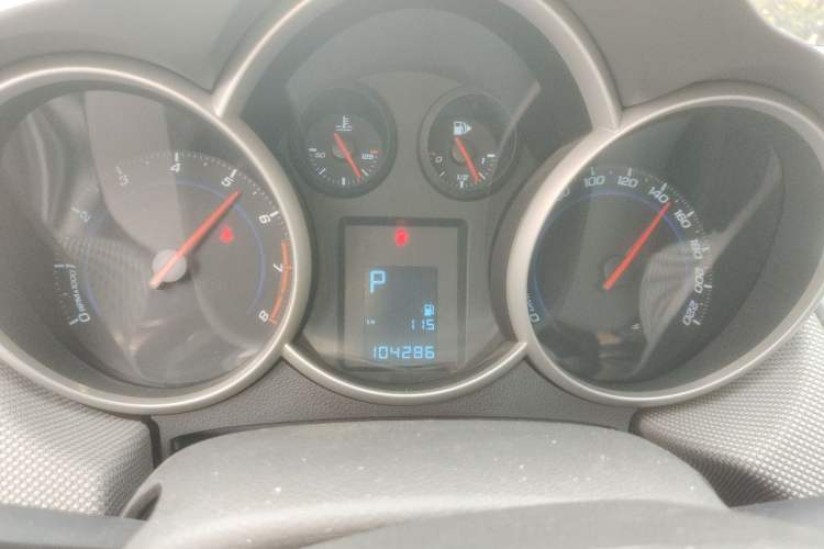 Used Chevrolet Cruze 2014 1.6L SL Millionth Anniversary Edition AT Instrument Cluster
