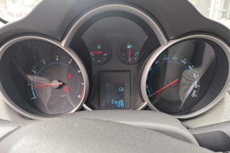 Used Chevrolet Cruze 2014 1.6L SL Millionth Anniversary Edition MT Instrument Cluster