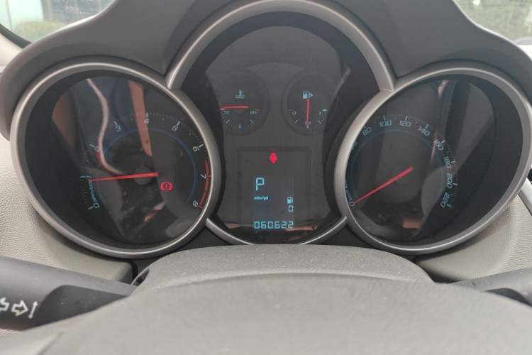 Used Chevrolet Cruze 2014 1.6L SL Millionth Anniversary Edition AT Instrument Cluster