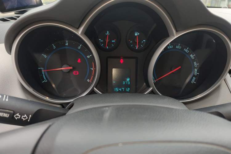 Used Chevrolet Cruze 2014 1.6L SL Millionth Anniversary Edition MT Instrument Cluster