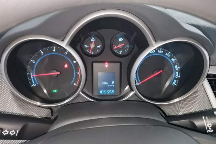 Used Chevrolet Cruze 2014 1.6L SL Millionth Anniversary Edition MT Instrument Cluster