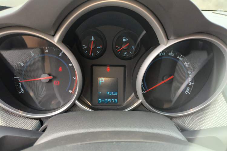 Used Chevrolet Cruze 2014 1.6L SL Millionth Anniversary Edition AT Instrument Cluster