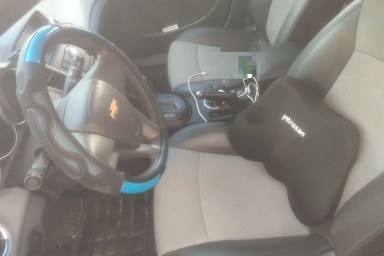 Used Chevrolet Cruze 2014 1.6L SL Millionth Anniversary Edition AT Left Front Seat