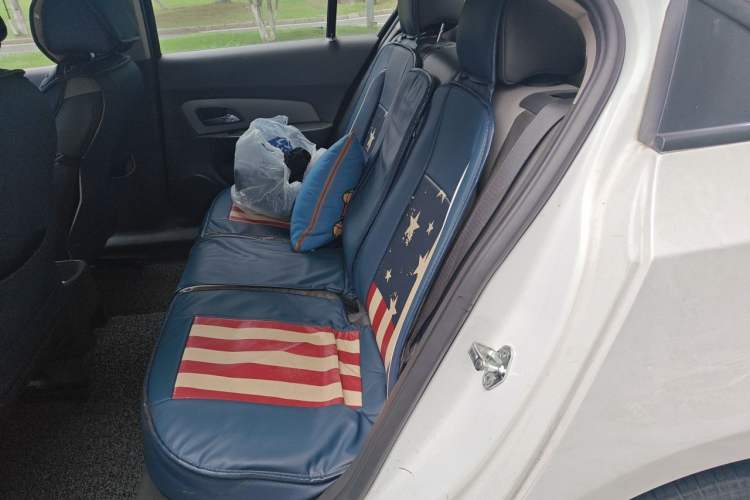 Used Chevrolet Cruze 2014 1.6L SL Millionth Anniversary Edition AT Left Rear Seat