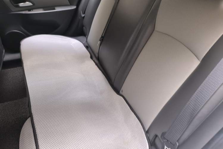 Used Chevrolet Cruze 2014 1.6L SL Millionth Anniversary Edition AT Left Rear Seat