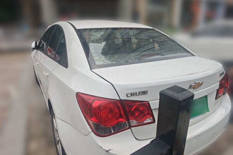 Used Chevrolet Cruze 2014 1.6L SL Millionth Anniversary Edition MT Rear Left 45 Deg