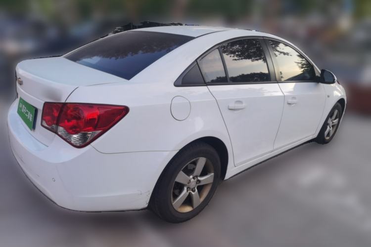 Used Chevrolet Cruze 2014 1.6L SL Millionth Anniversary Edition MT Rear Right 45 Deg