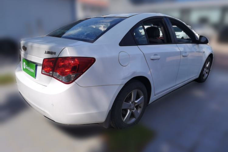 Used Chevrolet Cruze 2014 1.6L SL Millionth Anniversary Edition MT Rear Right 45 Deg