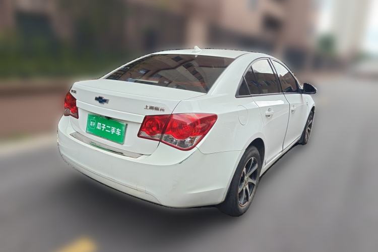 Used Chevrolet Cruze 2014 1.6L SL Millionth Anniversary Edition MT Rear Right 45 Deg